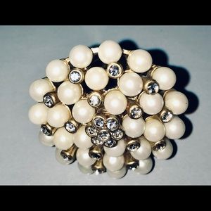 Stella & Dot Pearl & Rhinestone Cocktail Ring.
